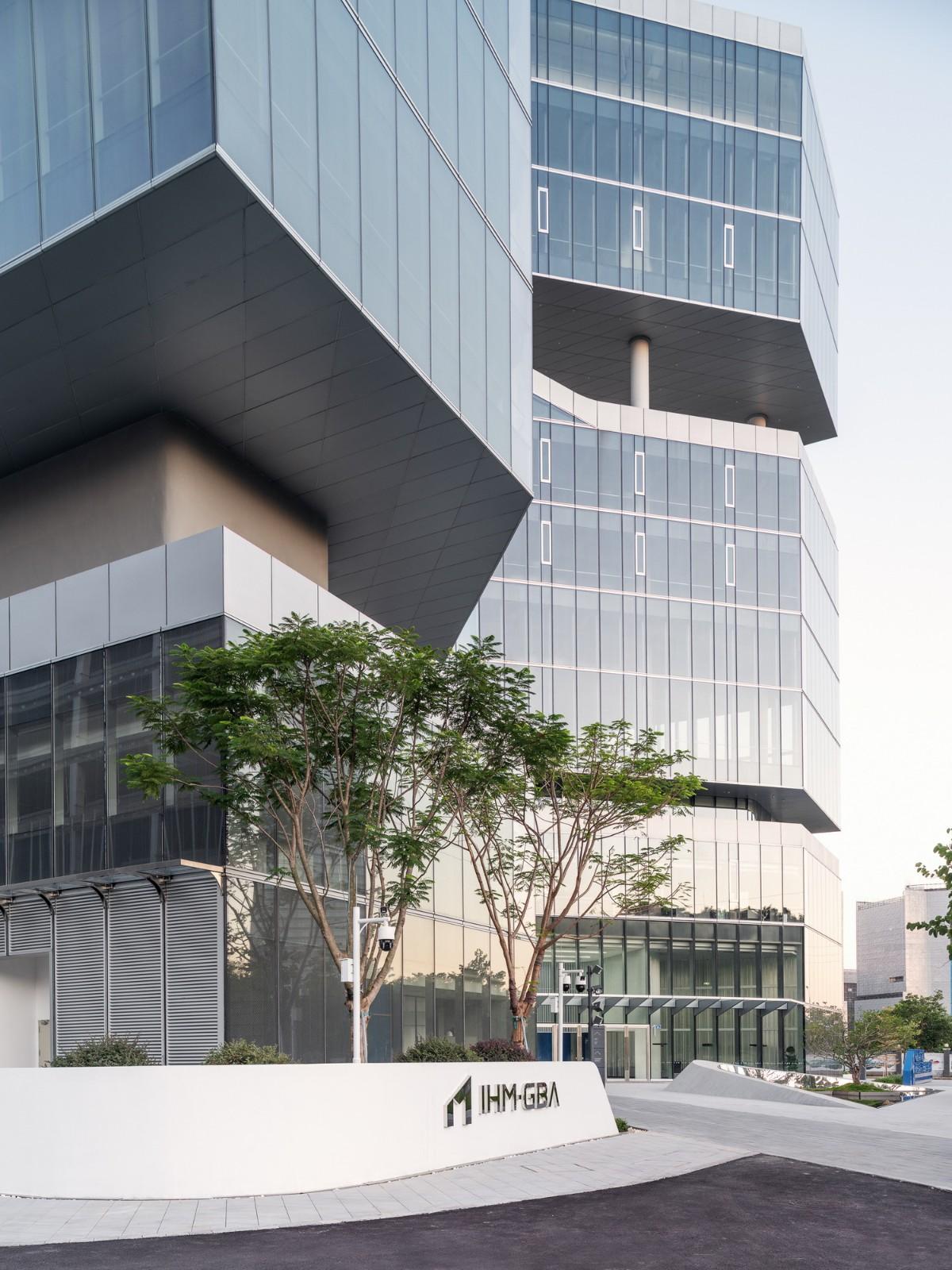 粤港澳大湾区高性能医疗器械创新中心 / 海茵建筑