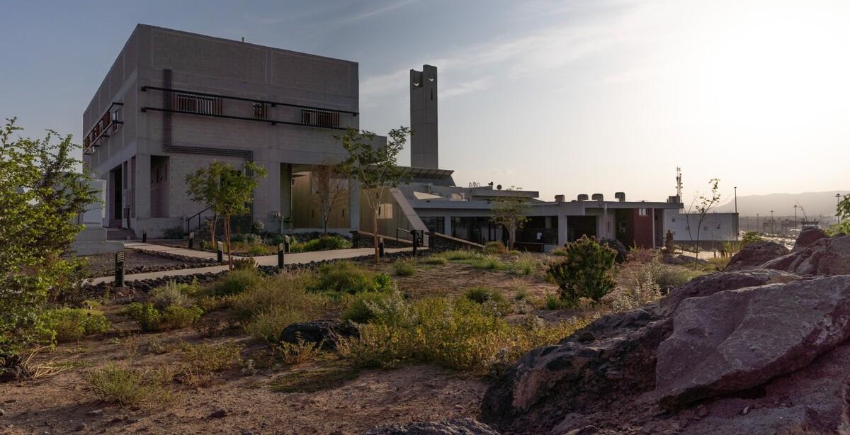 光与石，Al Gharra 清真寺 / Mohammed Ibrahim Shafee Architectural Office