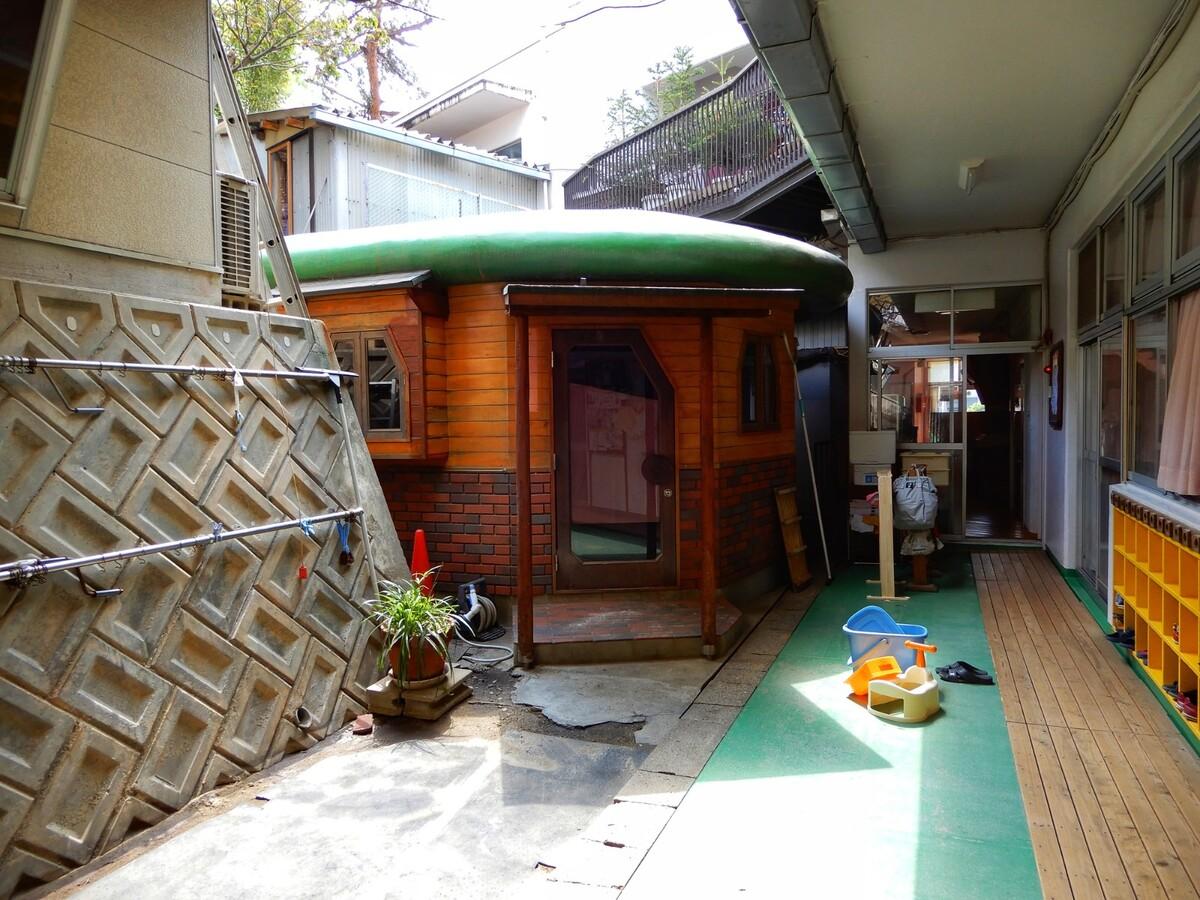 消解死胡同，山里保育园改扩建 / 吉村真基建筑计画事务所 | MYAO