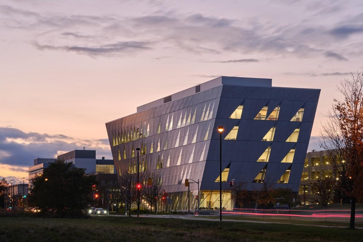 约克大学继续教育学院 / Perkins&Will