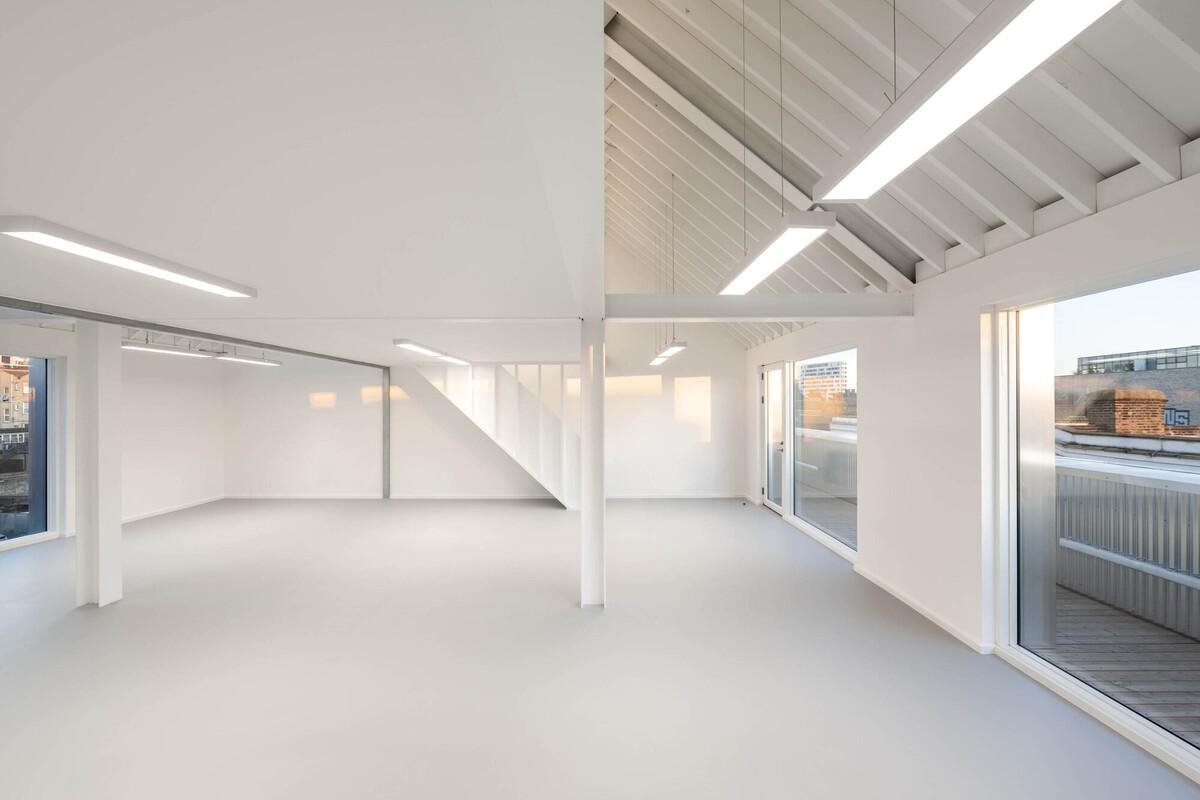 商业社区，Bradbury 工厂 / [Y/N] Studio