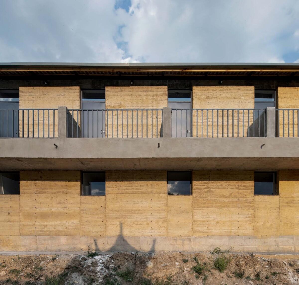 乡村集合住宅 / 拾号建筑