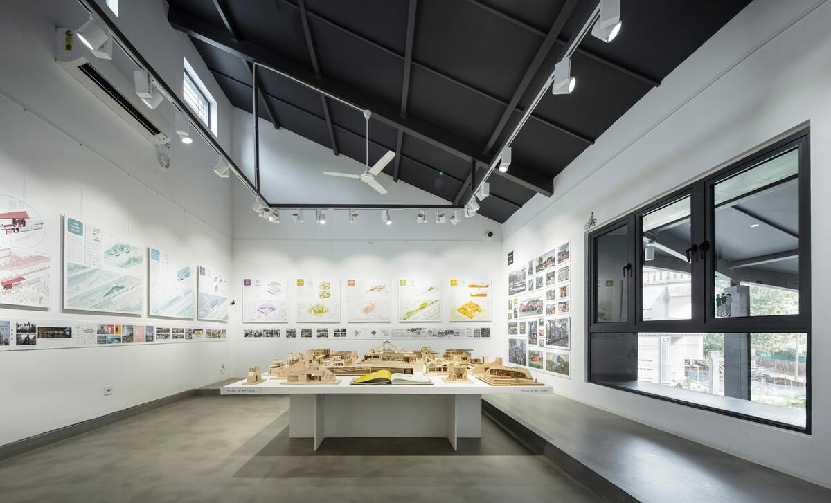 Arthshila文化中心 – 文化适应及再利用私人基础设施 / Abin Design Studio