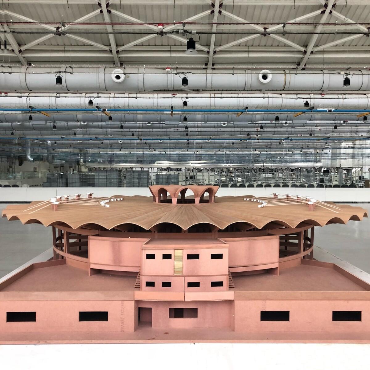 秩序城堡，Sanand 工厂 / Studio Saar