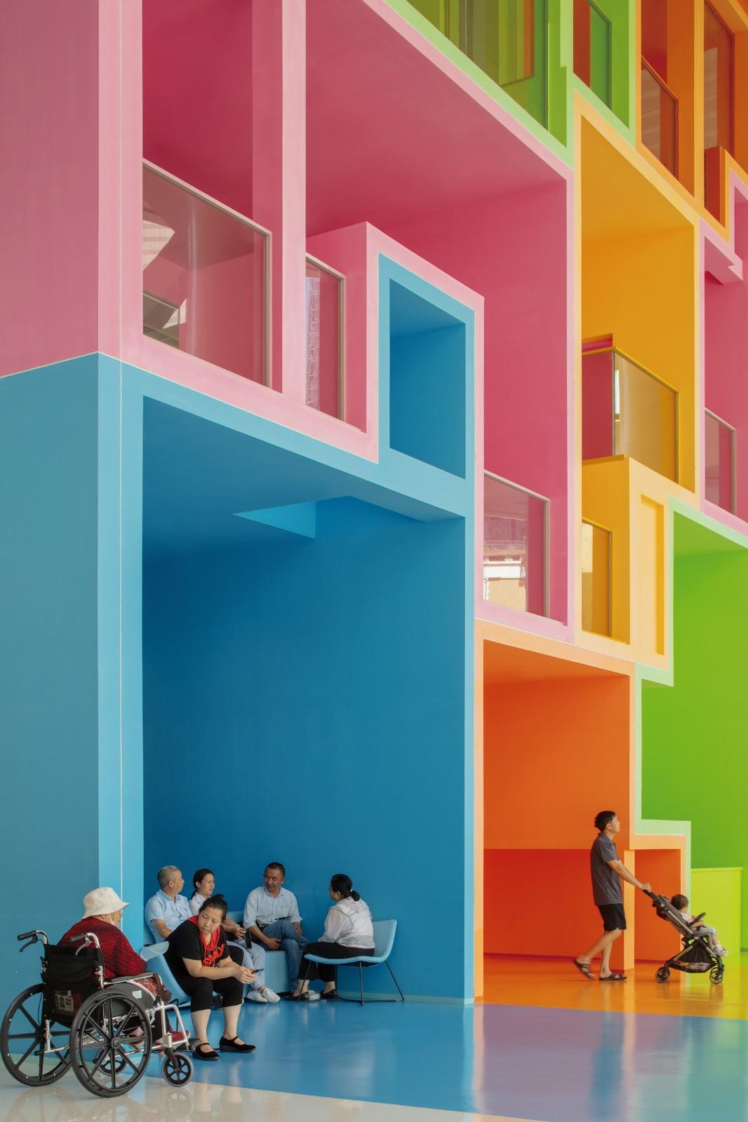 深圳妇儿大厦改造 / MVRDV