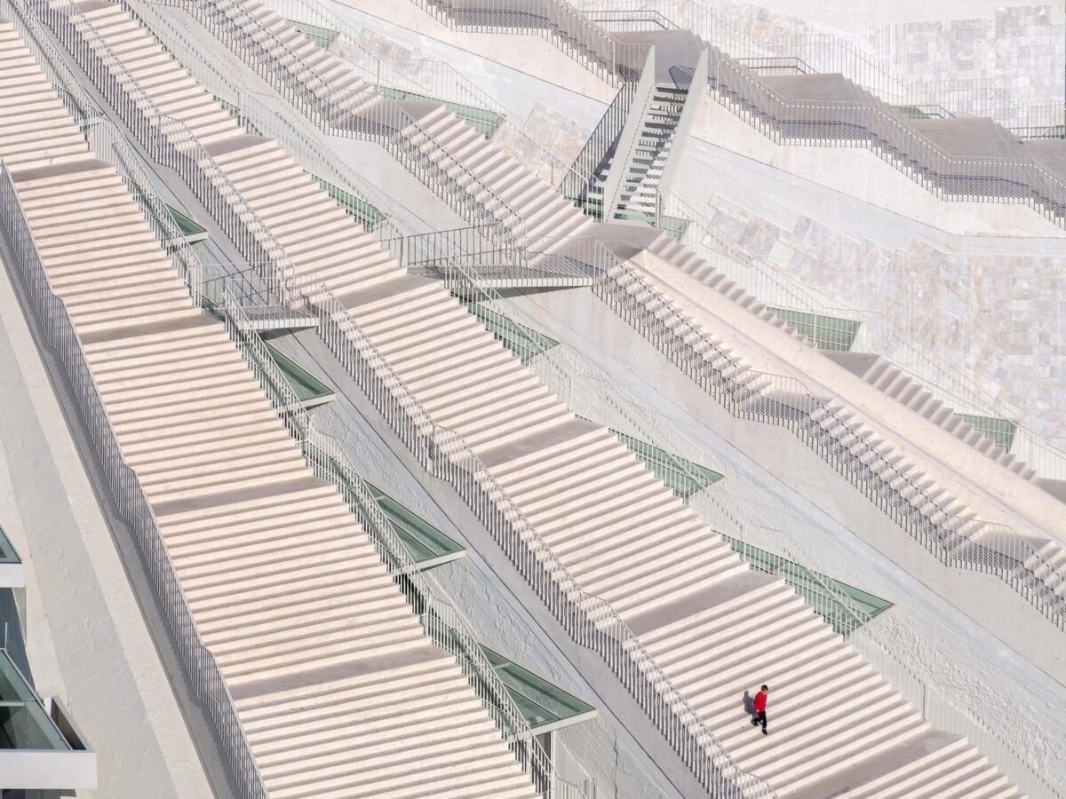地拉那金字塔 / MVRDV