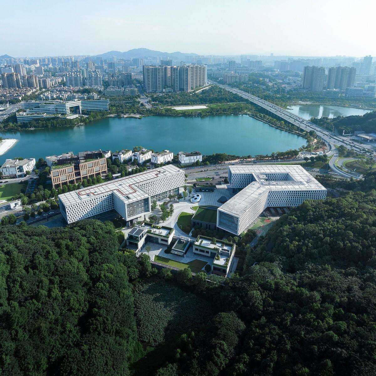 长沙JJM研发总部 / 单元建筑