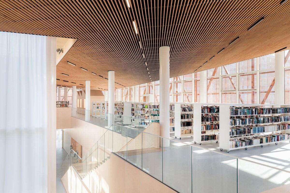 Sainte-Geneviève- des-Bois 媒体图书馆 / archi5 + Calmm architecture