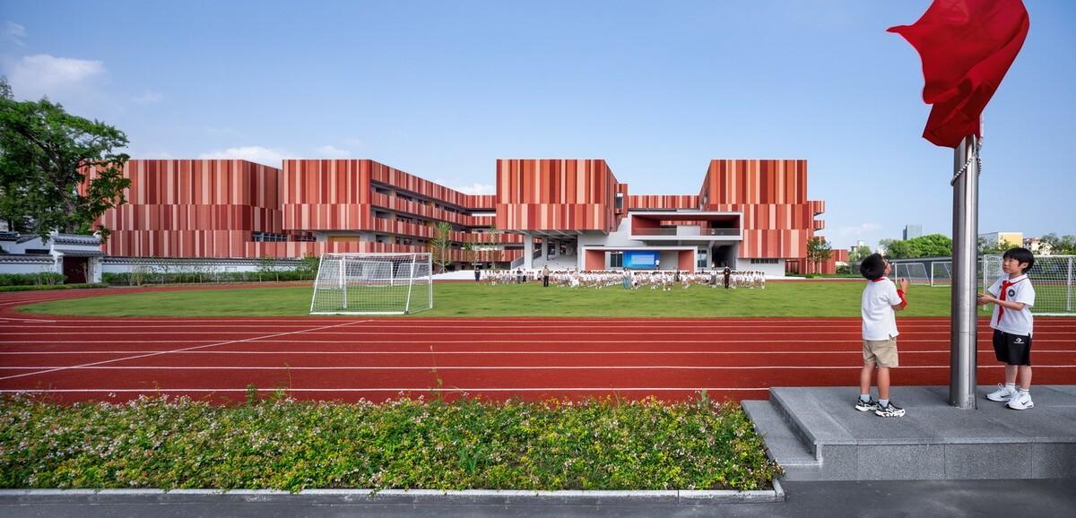 奉贤区教育学院附属实验小学奉浦小学校区 / 无样建筑工作室