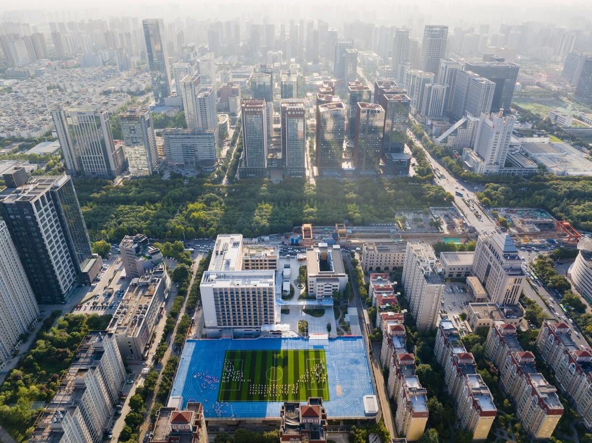 西安高新第一中学（高中部）改扩建 / 中国建筑西北设计研究院 屈培青工作室