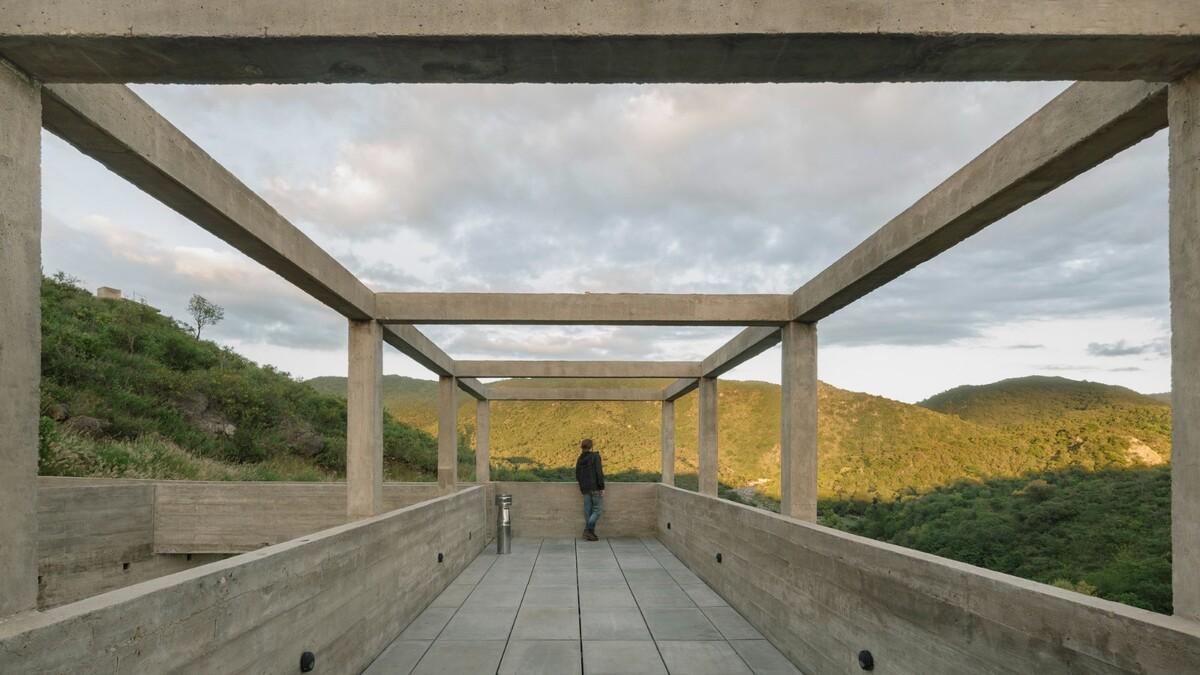 高处之宅 / Agustín Berzero + Manuel Gonzalez Veglia (Tectum arquitectura)
