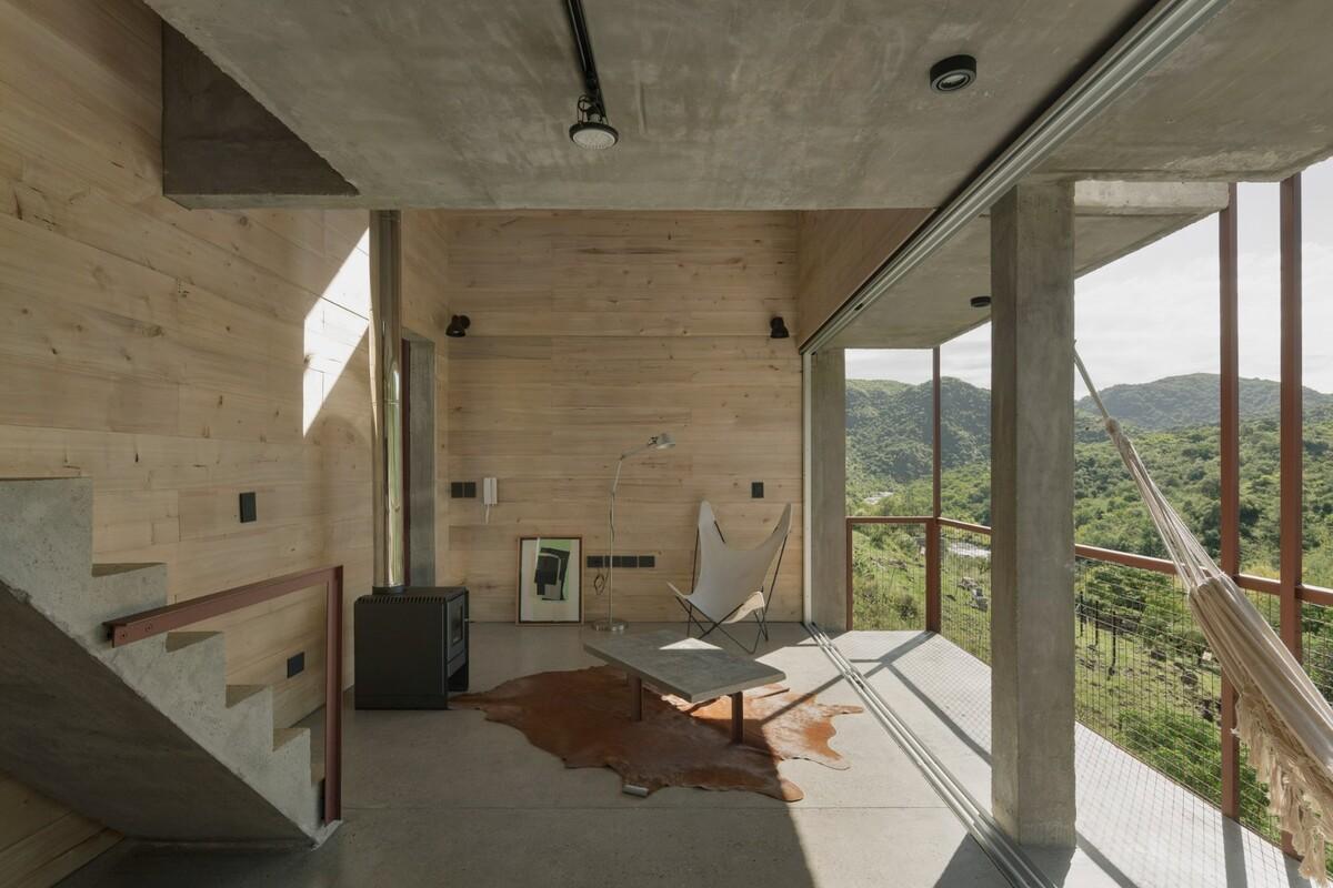 高处之宅 / Agustín Berzero + Manuel Gonzalez Veglia (Tectum arquitectura)