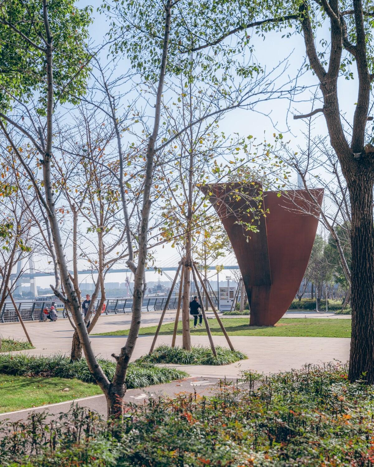 上海城市空间艺术季：进山的孩子 /  大料建筑