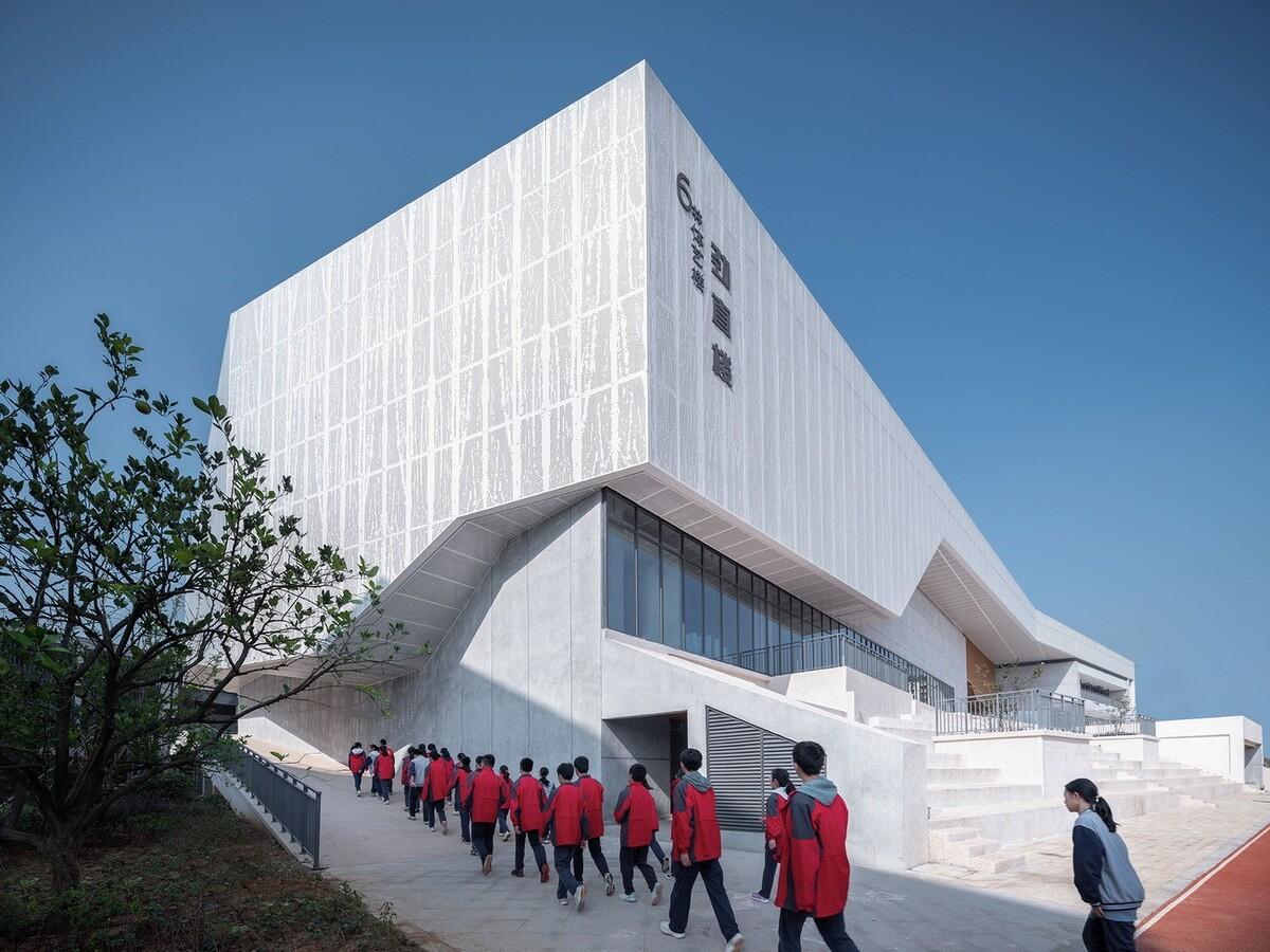 杭州中泰中学建筑设计 / LZGC量子构城设计事务所+浙江建院建筑规划设计院