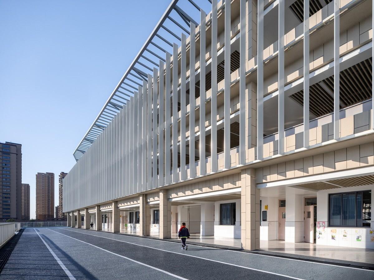 扬名实验学校 / 米丈建筑