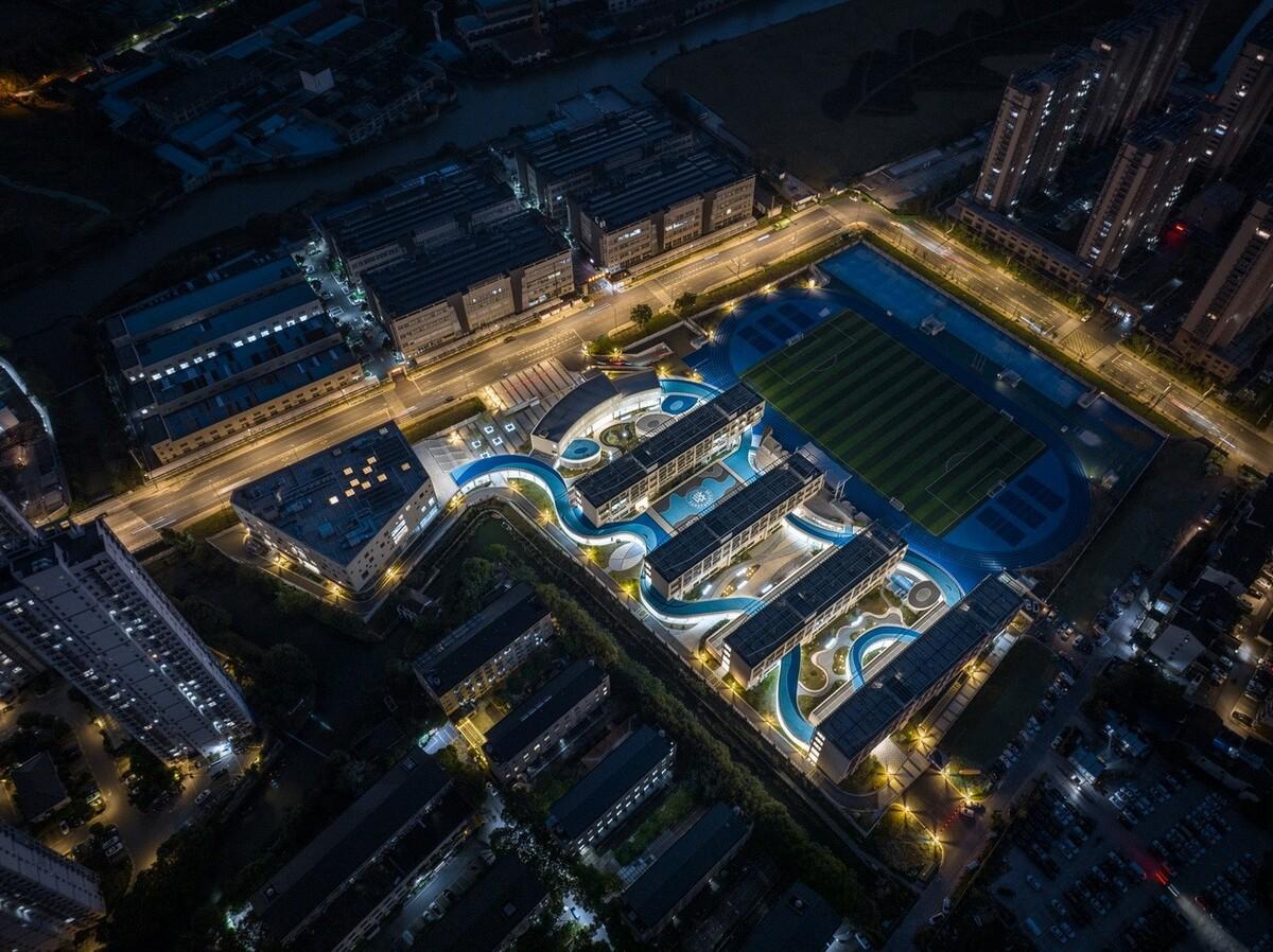扬名实验学校 / 米丈建筑