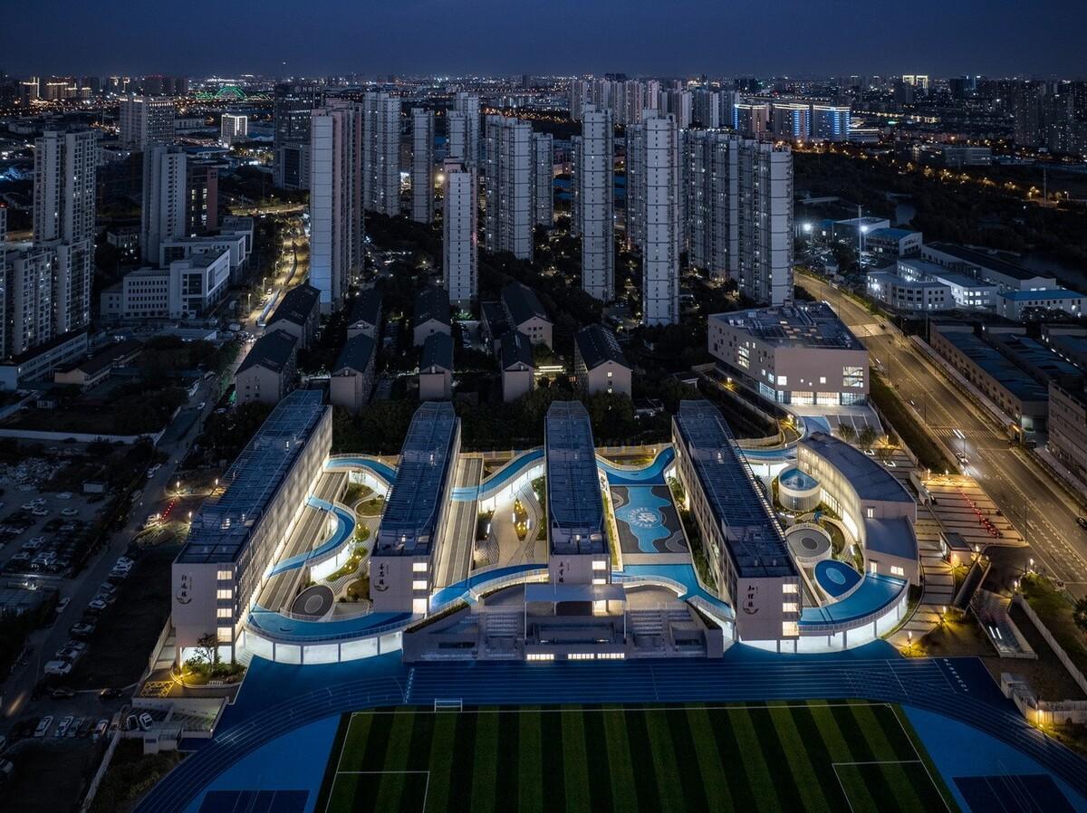 扬名实验学校 / 米丈建筑