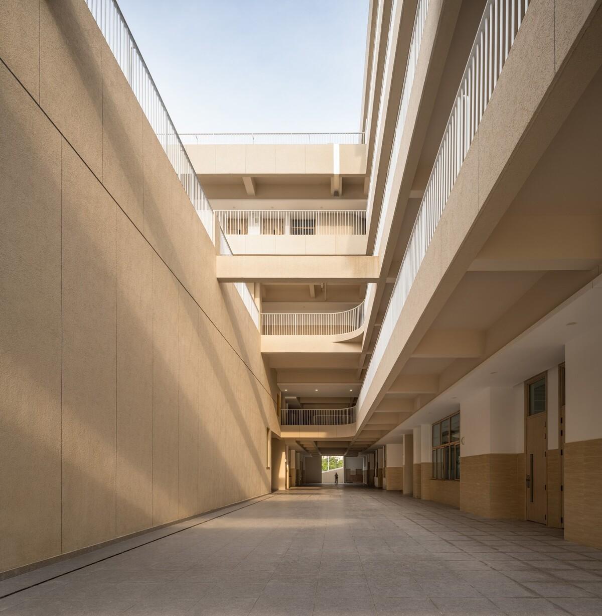 江苏省南京市文齐路小学 / 荣朝晖工作室