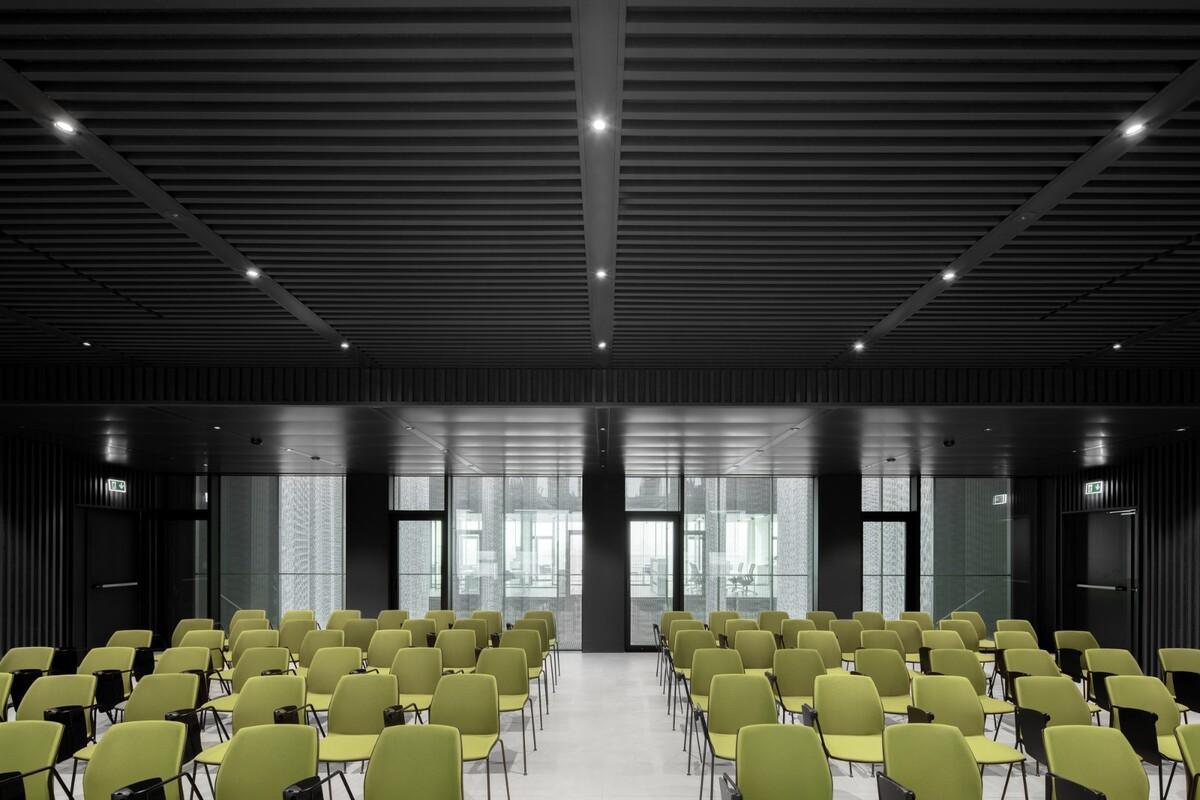 第二外墙，Bonfiglioli 总部 / Peter Pichler Architecture