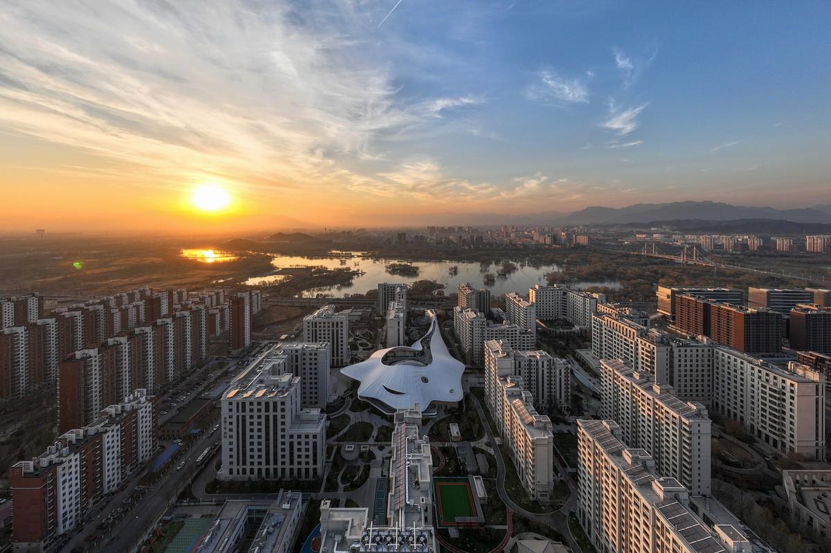 泰康之家·燕园三期及社区活力中心 / 方未建筑设计+三磊设计