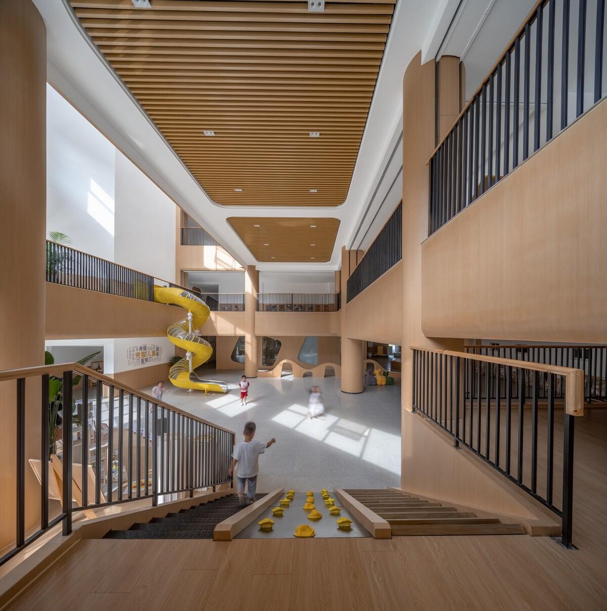  临海市协成幼儿园 / 任天建筑工作室