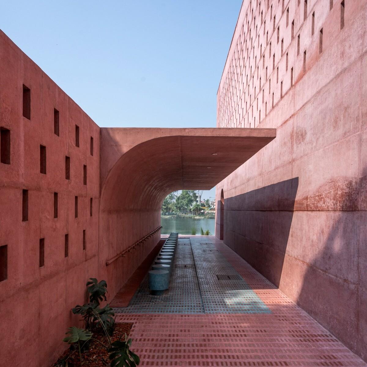 泽本内萨清真寺 / Studio Morphogenesis