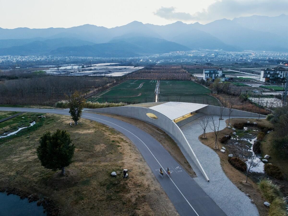 洱海生态廊道葭蓬村驿站 / 赵扬建筑工作室
