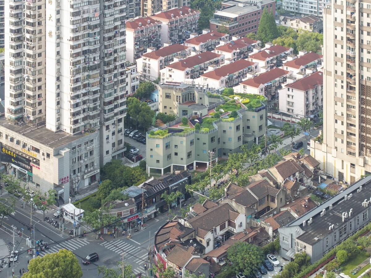 静安余姚路幼儿园分部 / 刘宇扬建筑事务所