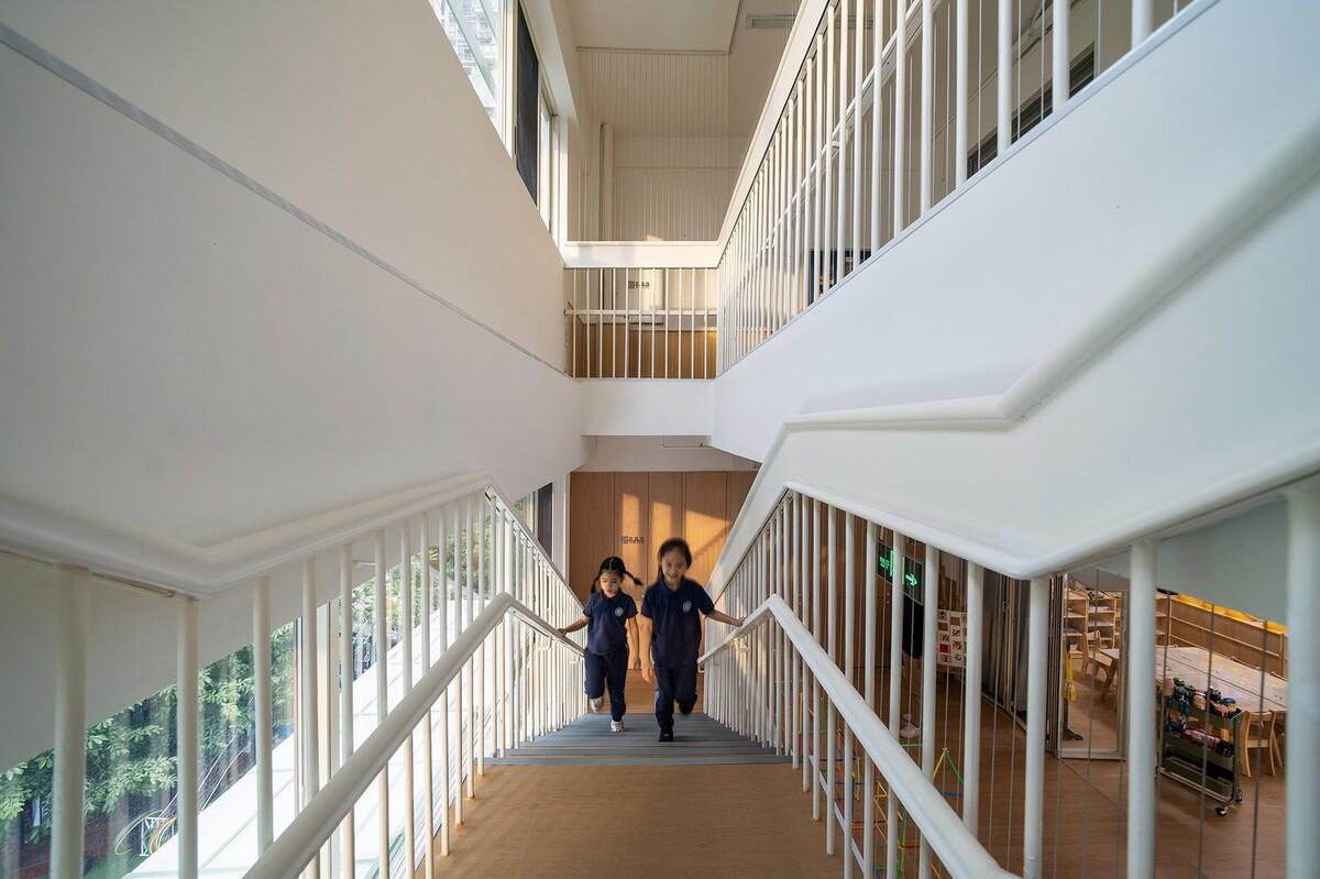 深圳市碧榕湾幼儿园改造 / 不也设计工作室