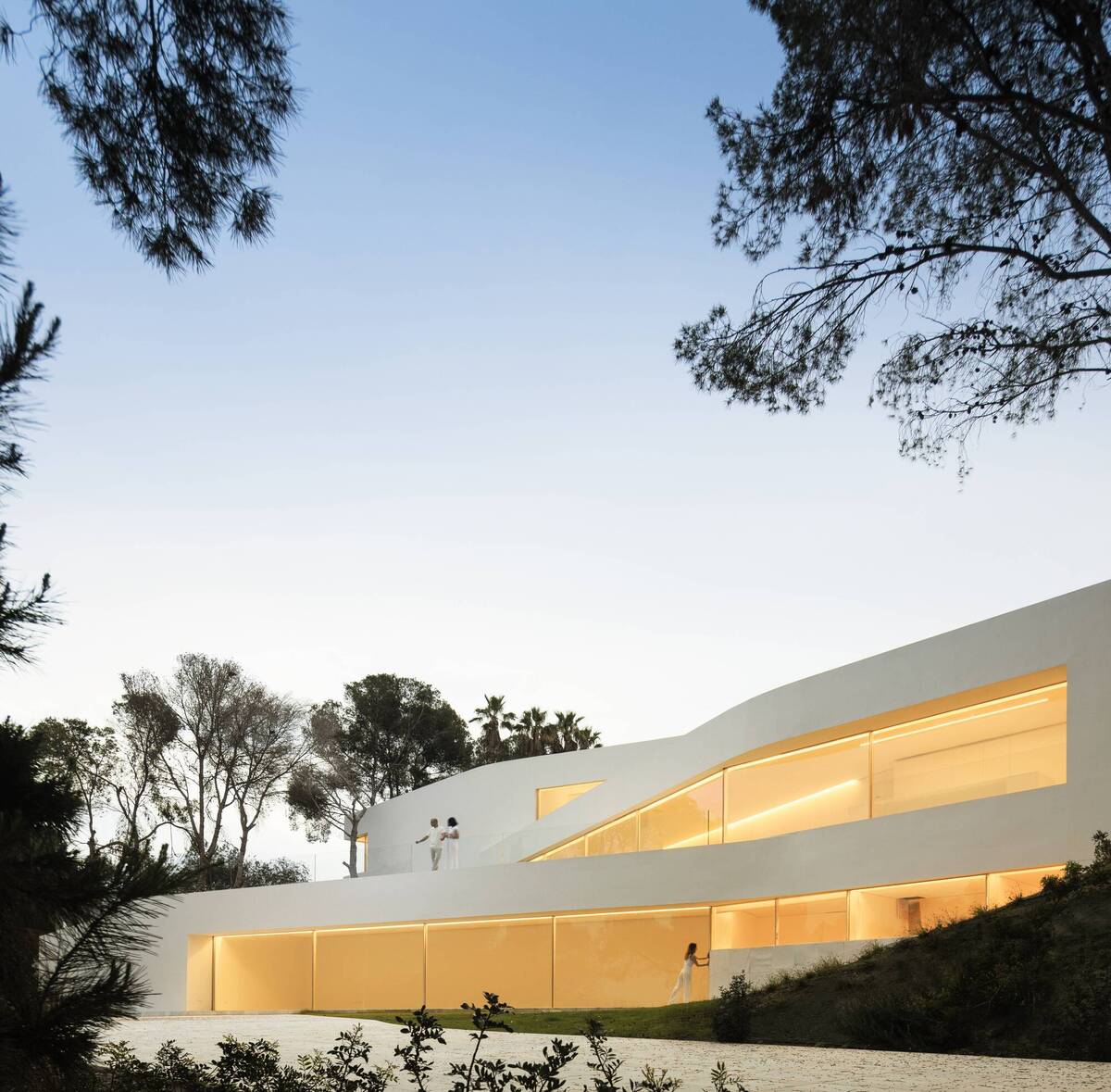 Sabater 别墅 / Fran Silvestre Arquitectos