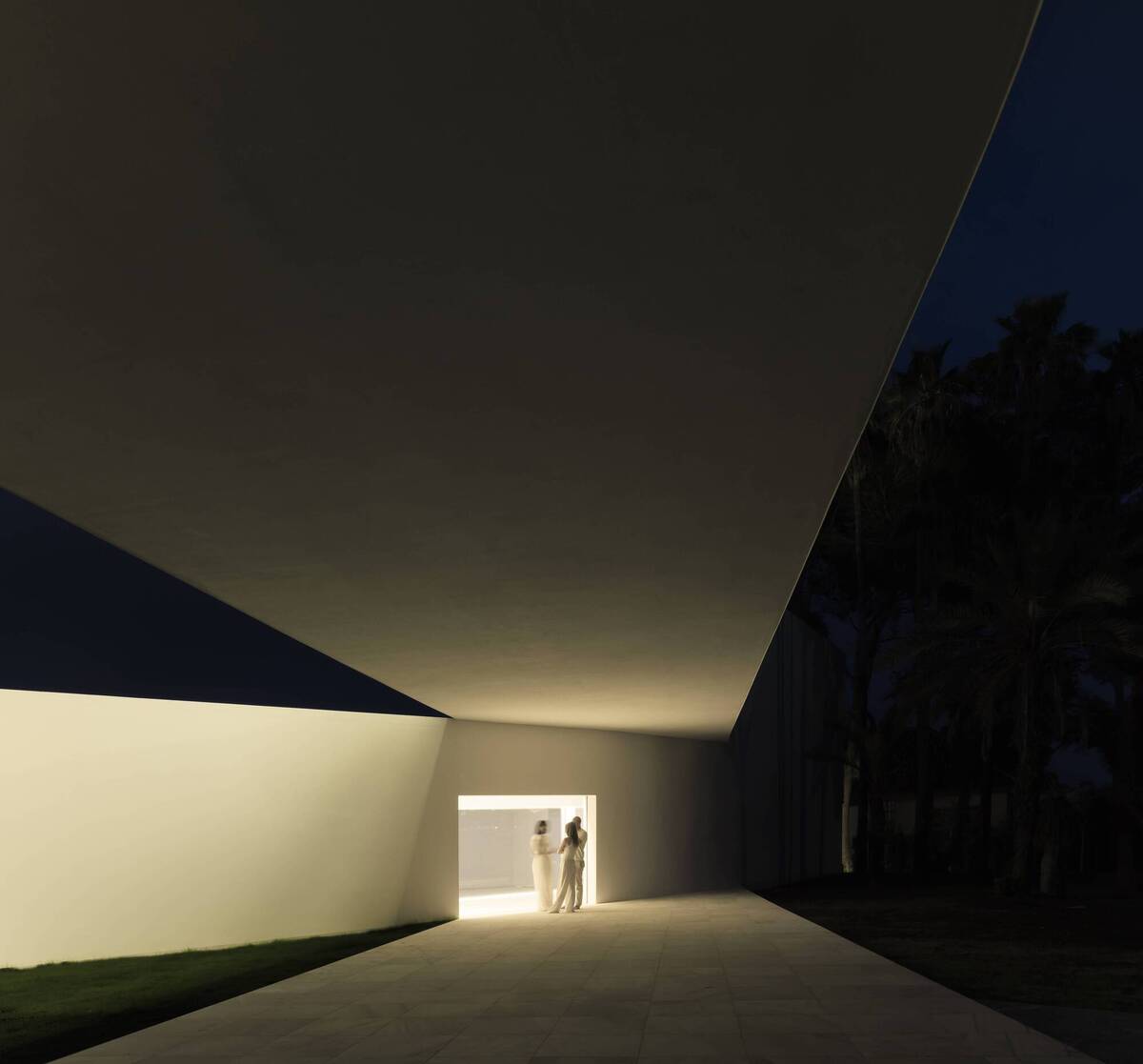 Sabater 别墅 / Fran Silvestre Arquitectos