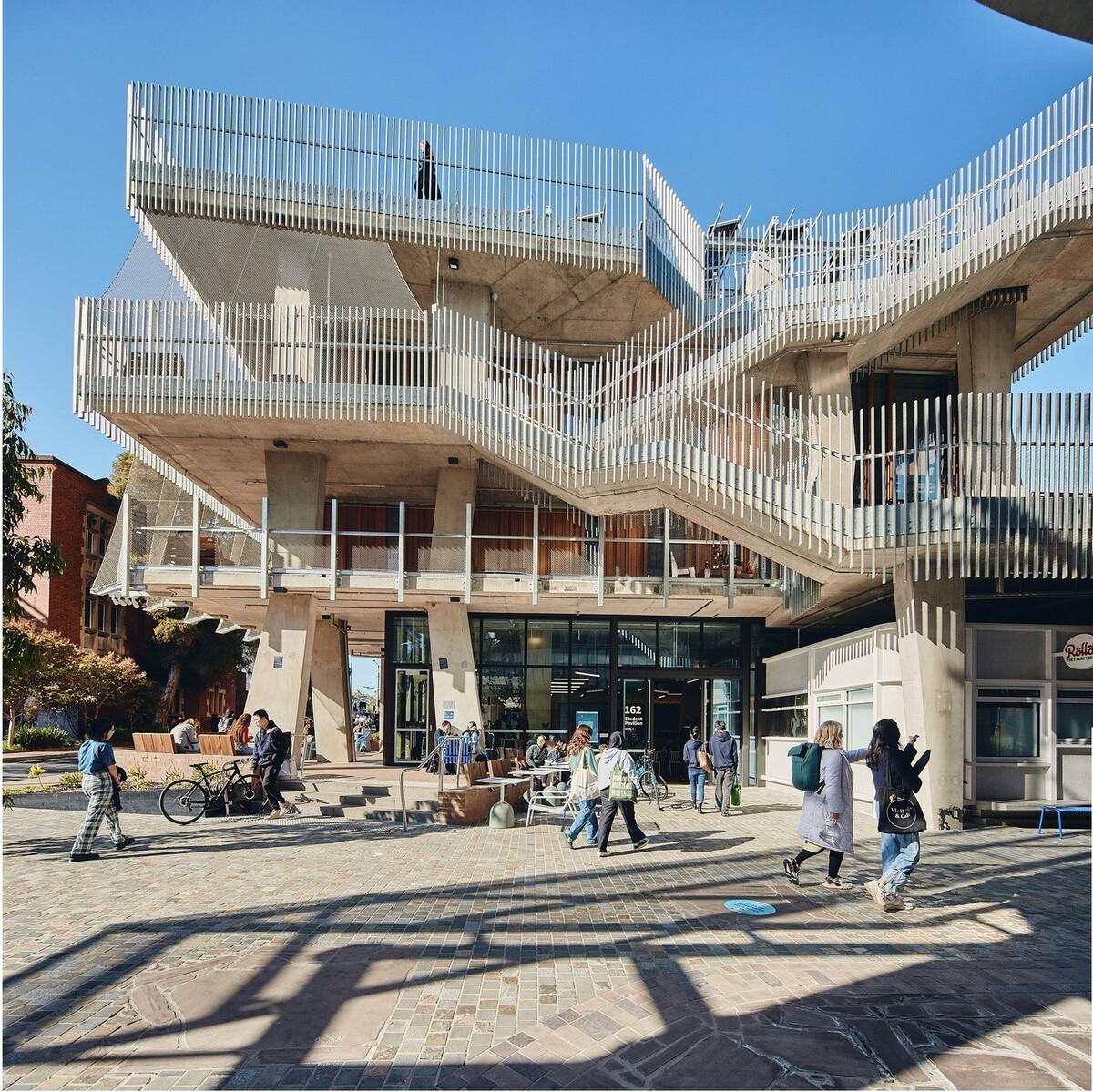 墨尔本大学学生活动中心 / KoningEizenberg Architecture