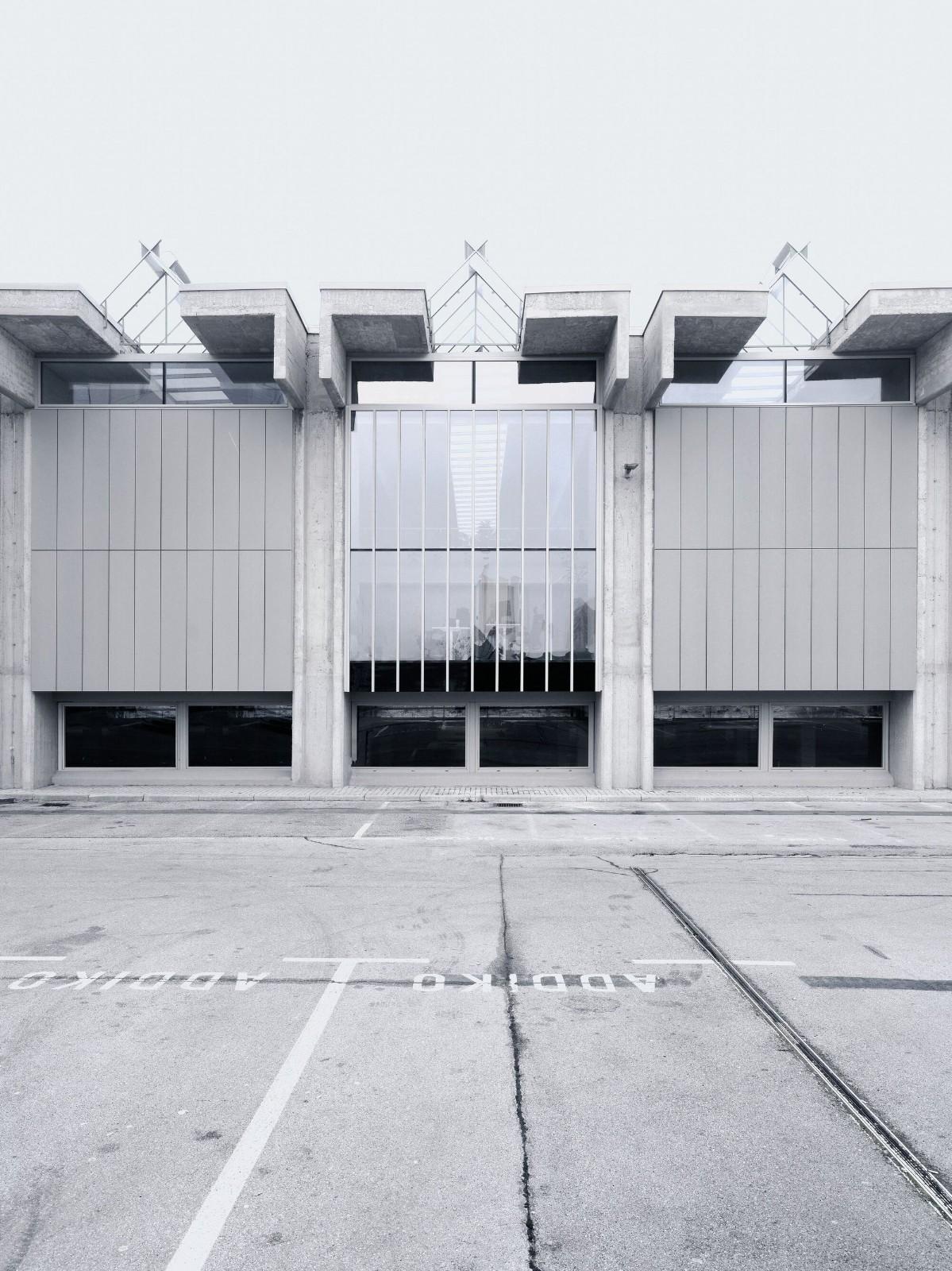 老印刷厂 / OFIS Architects