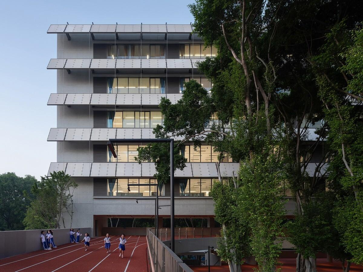 深圳荔园外国语小学 / 直向建筑