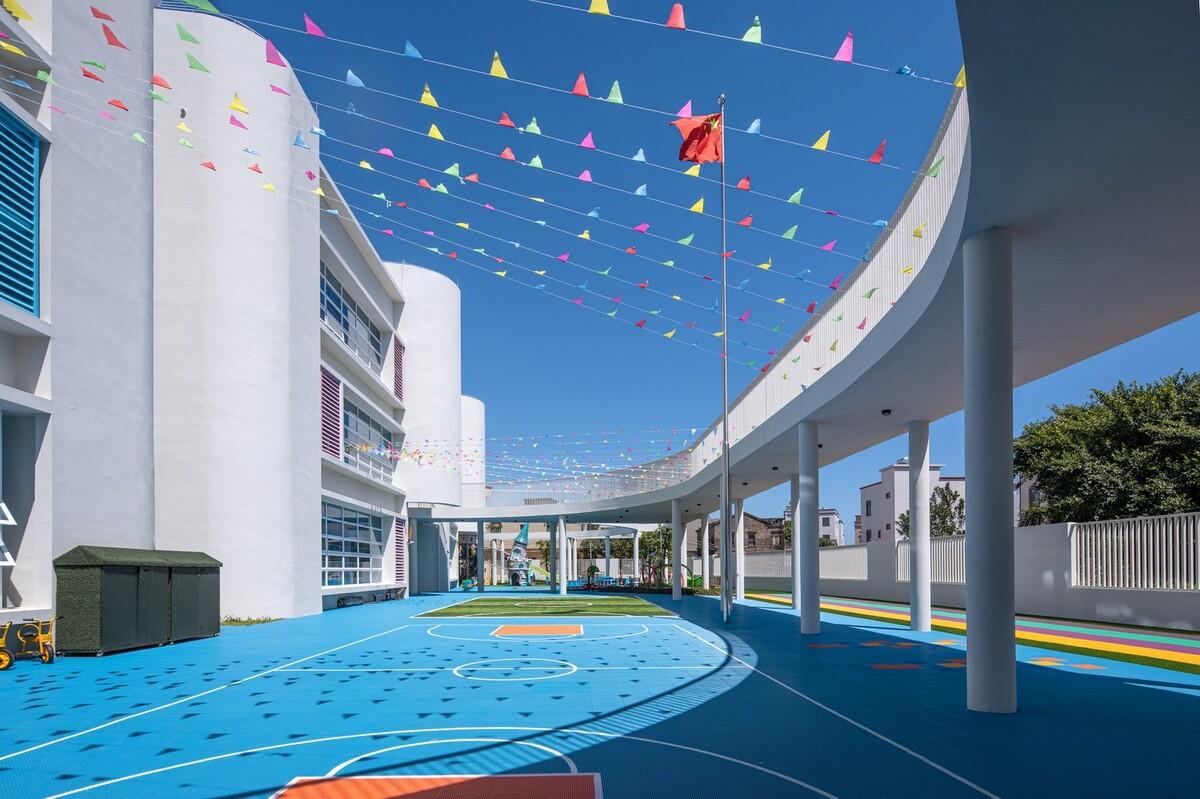 阳西县沙扒镇书村幼儿园 / 华南理工大学建筑设计研究院