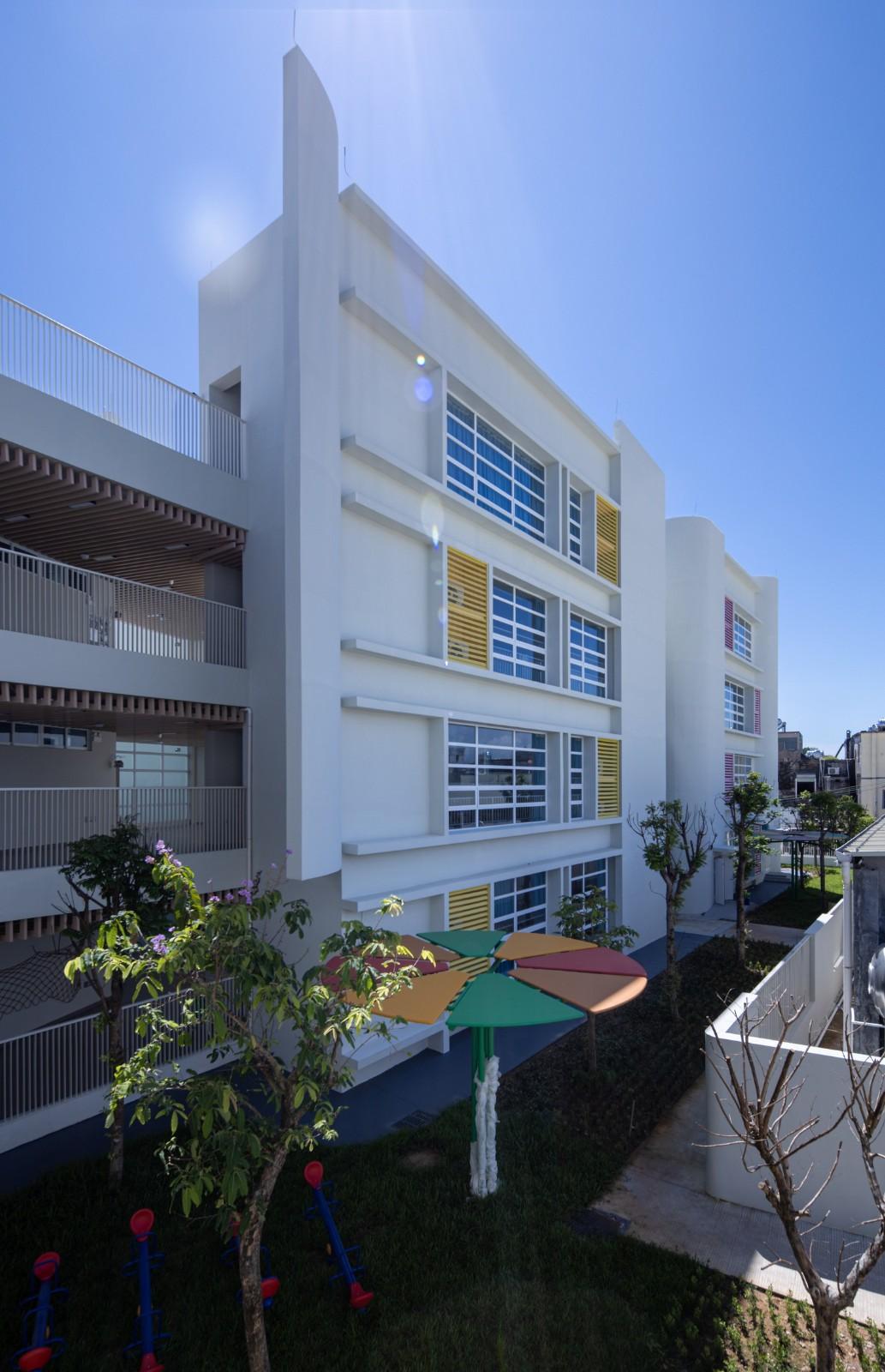 阳西县沙扒镇书村幼儿园 / 华南理工大学建筑设计研究院