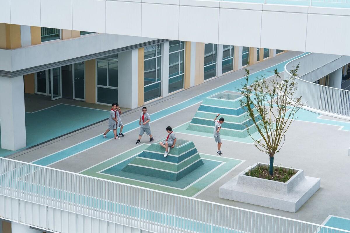 上海市实验学校嘉定新城分校 / 大观景观
