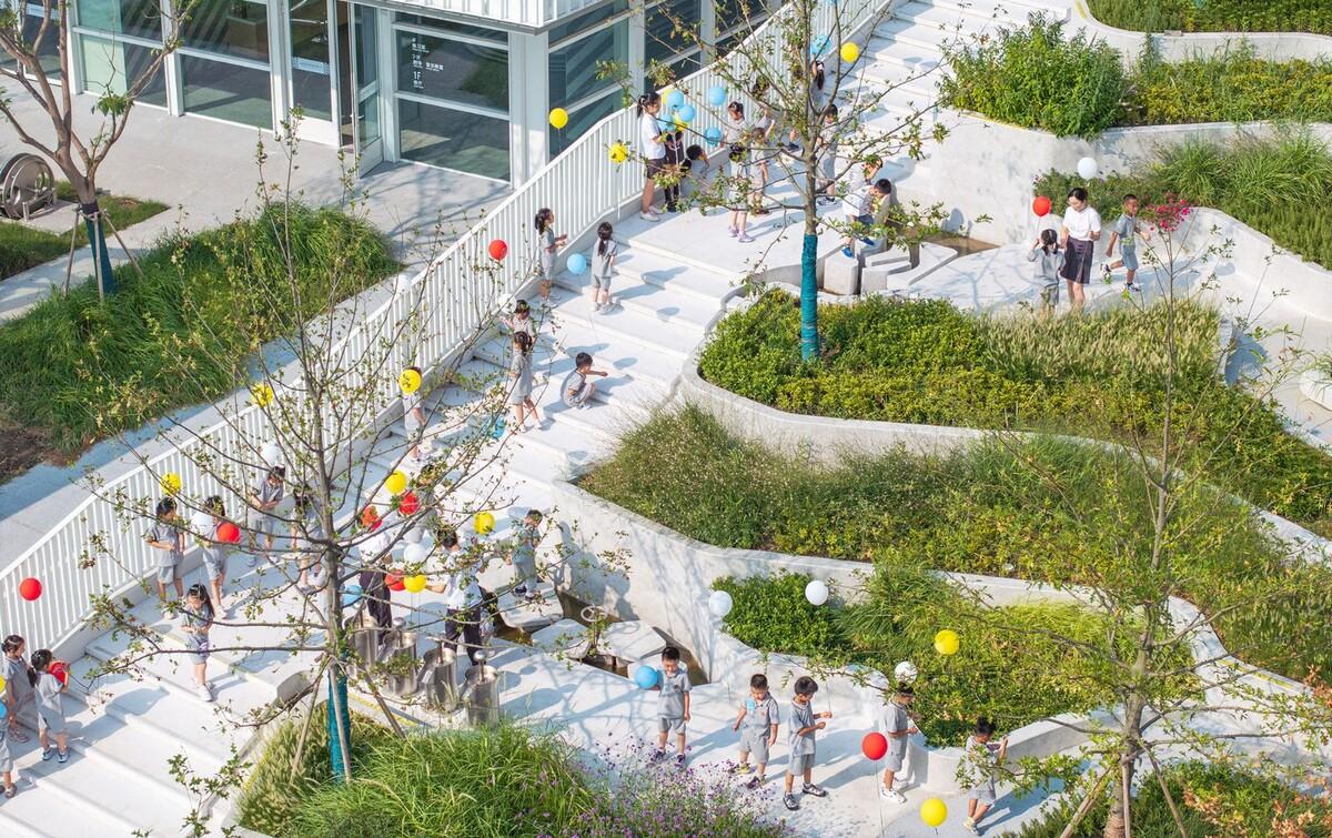 上海市实验学校嘉定新城分校 / 大观景观