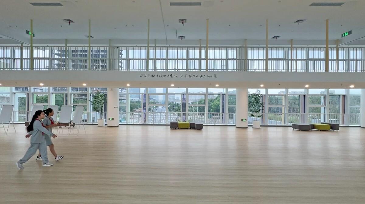 上海市实验学校嘉定新城分校 / 大观景观