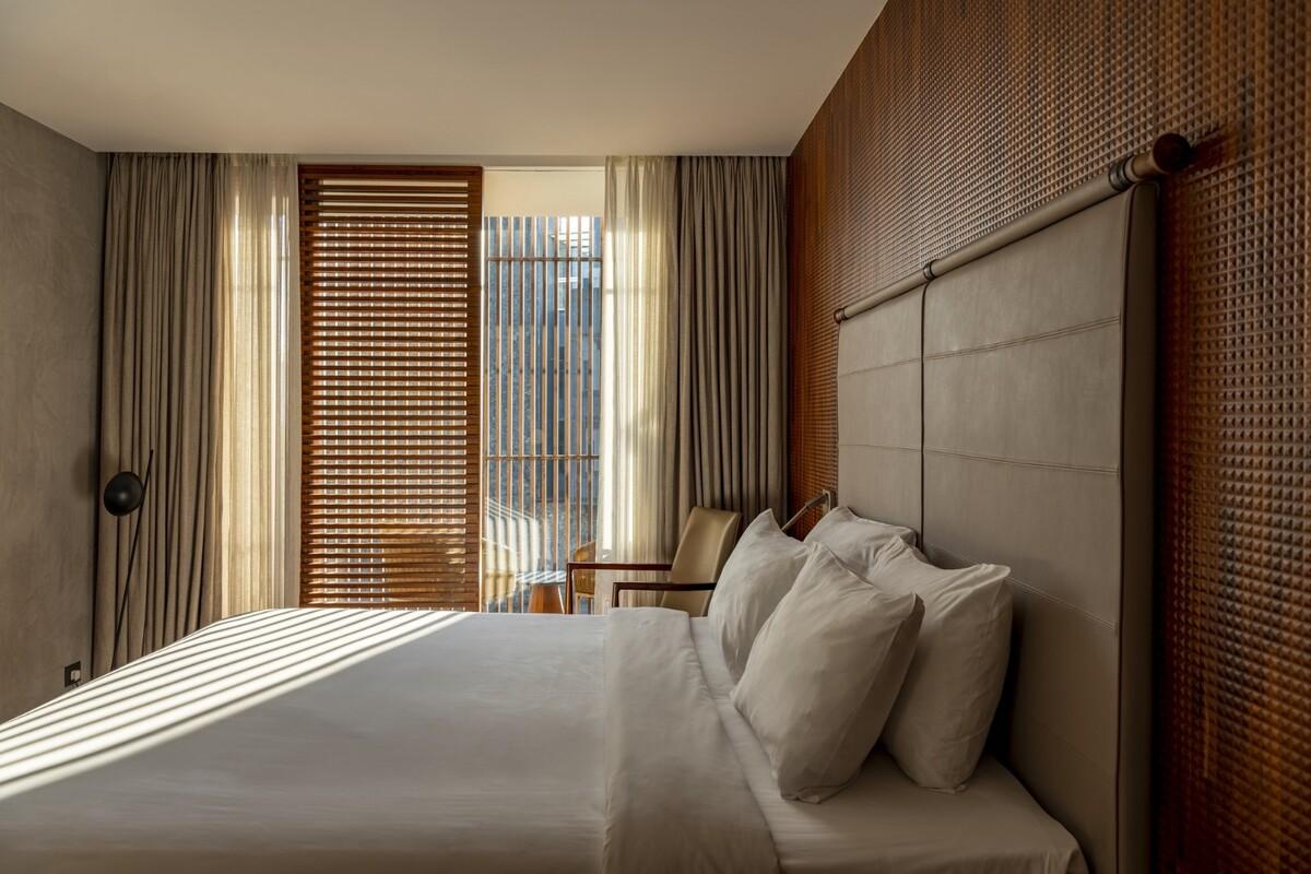 雷迪森度假酒店及水疗中心 / Malik Architecture