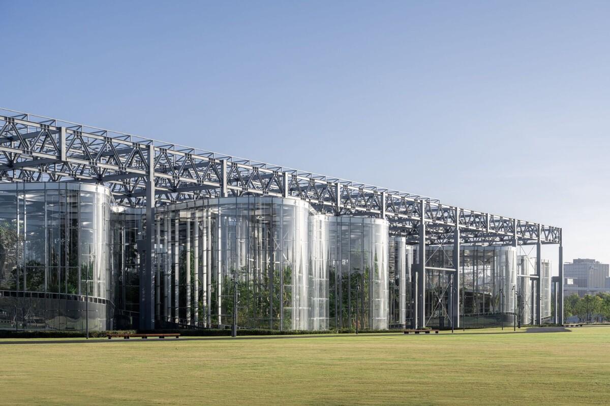 上海版“疯狂植物园”，亚洲最大温室花园 / Delugan Meissl Associated Architects