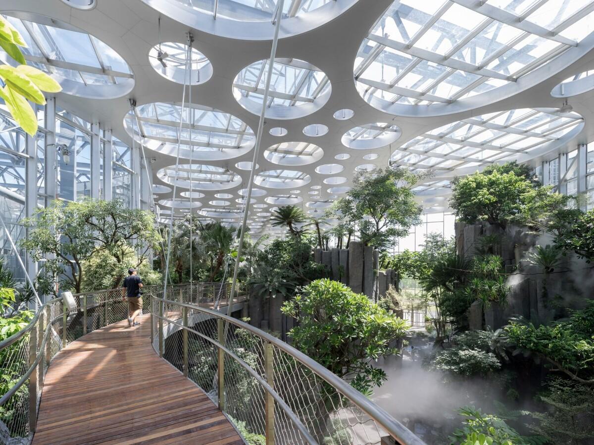 上海版“疯狂植物园”，亚洲最大温室花园 / Delugan Meissl Associated Architects