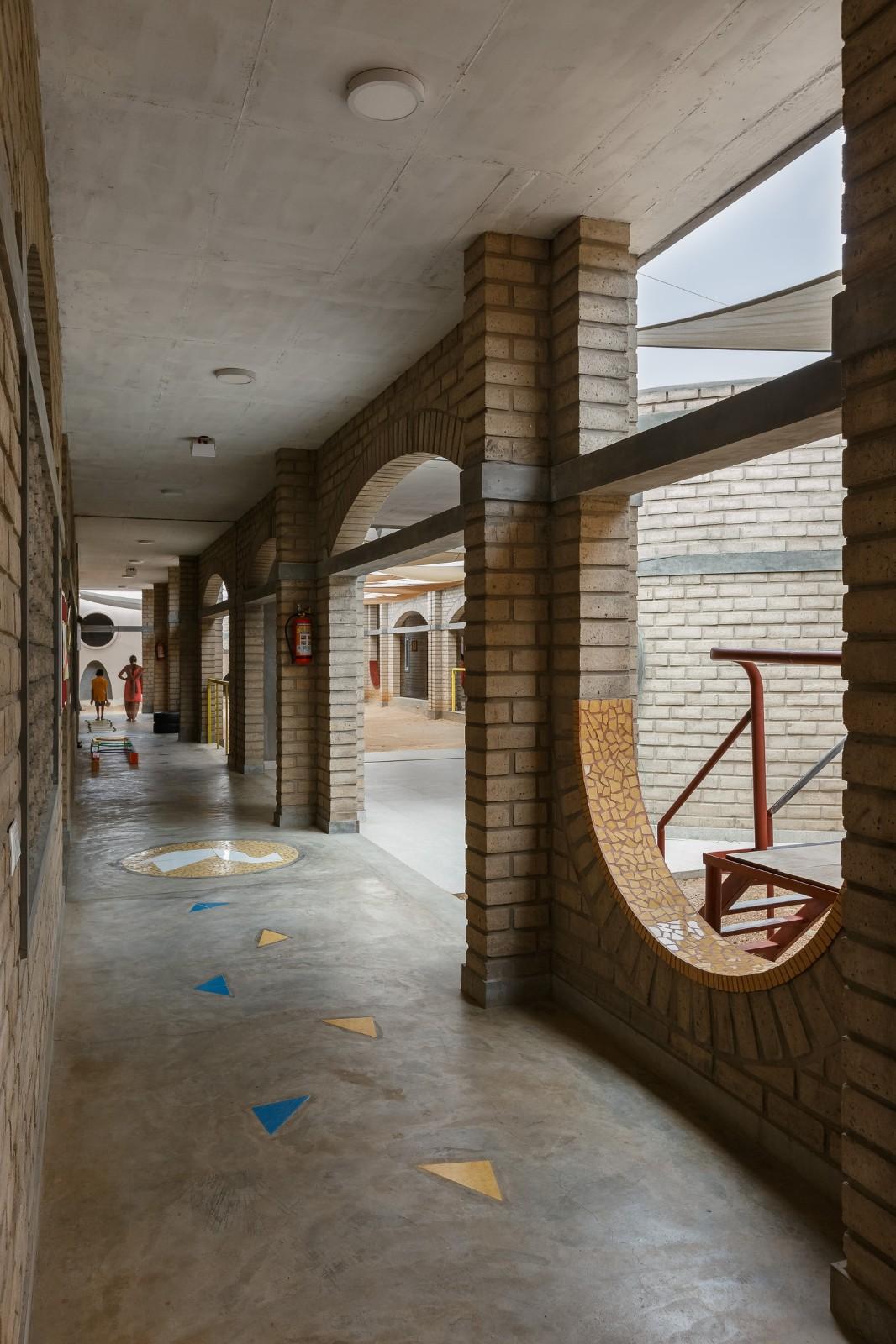 Sai Kirupa 特殊学校 / Biome Environmental Solutions