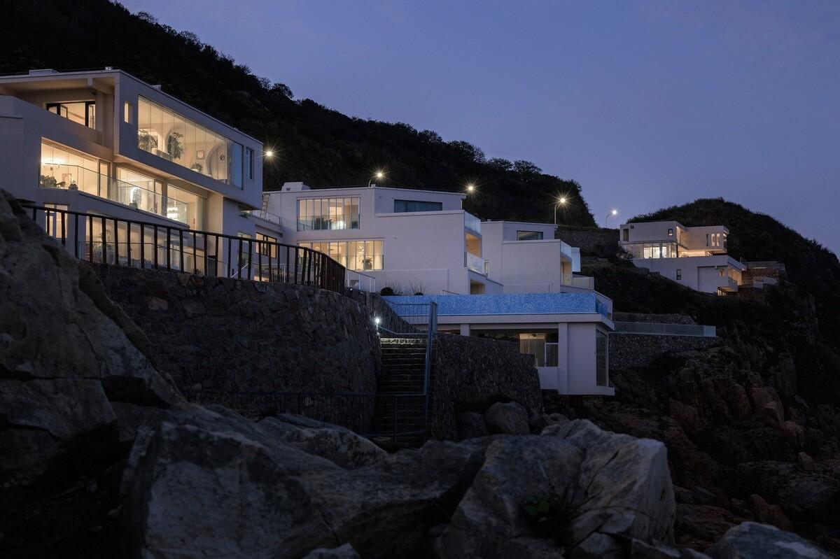 嵊泗夕会悬崖酒店 / 亦风建筑