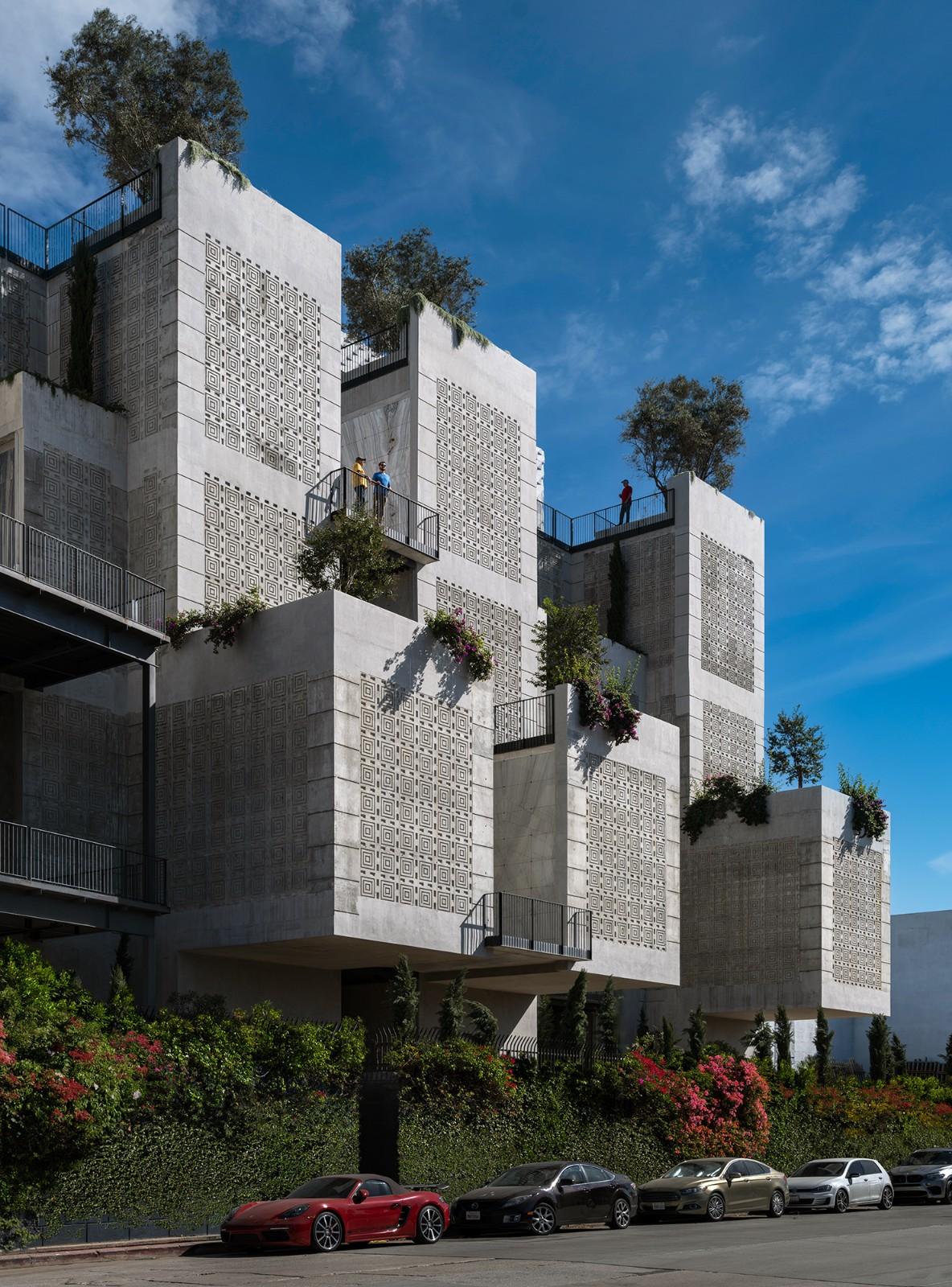 好莱坞永恒公墓 / Lehrer Architects