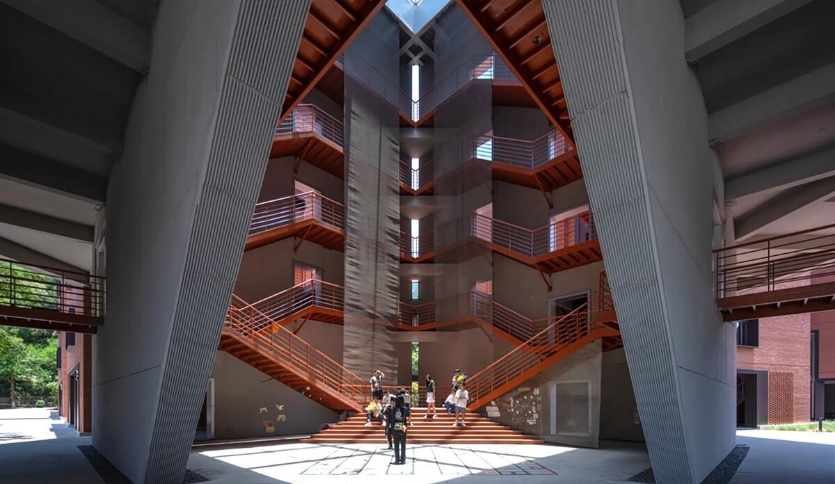 北京师范大学珠海校区元白楼 / 清华大学建筑设计研究院