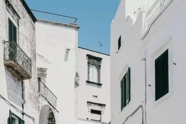 从意大利到日本濑户内海， 再到中国浙江的石塘镇， 我们来讨论一下Masseria Moroseta风格