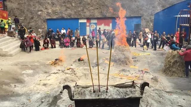 他奶奶的庙究竟比少林寺牛在什么地方？