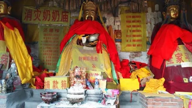 他奶奶的庙究竟比少林寺牛在什么地方？