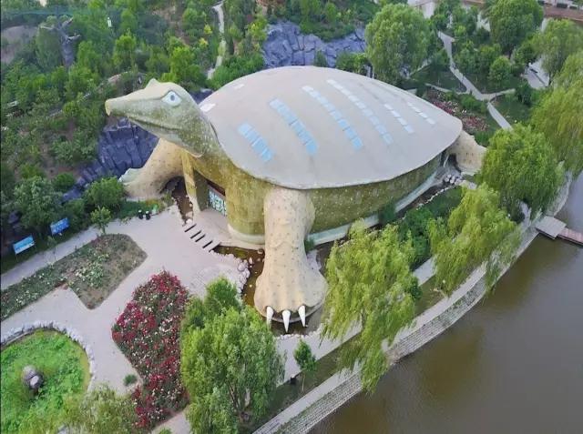 他奶奶的庙究竟比少林寺牛在什么地方？